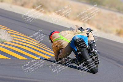 media/Oct-09-2022-SoCal Trackdays (Sun) [[95640aeeb6]]/Turn 14 Backside (1125am)/